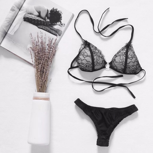 Beach Bunny Micro Powder Lace Overlay Bikini - Picture 2 of 9